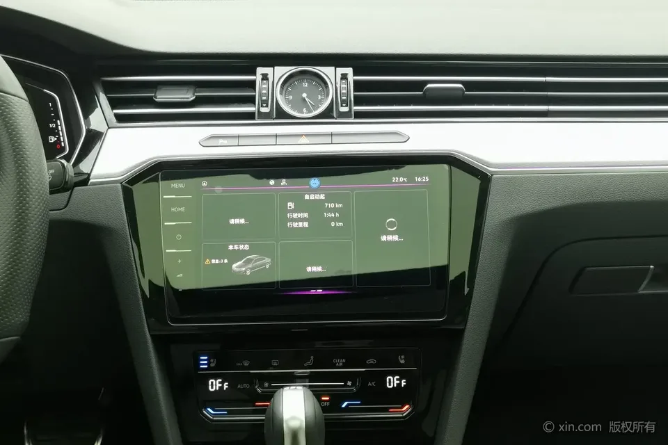 Volkswagen Magotan Magotan 2023 2 million commemorative edition 330TSI DSG luxury model 2023 — миниатюра 3