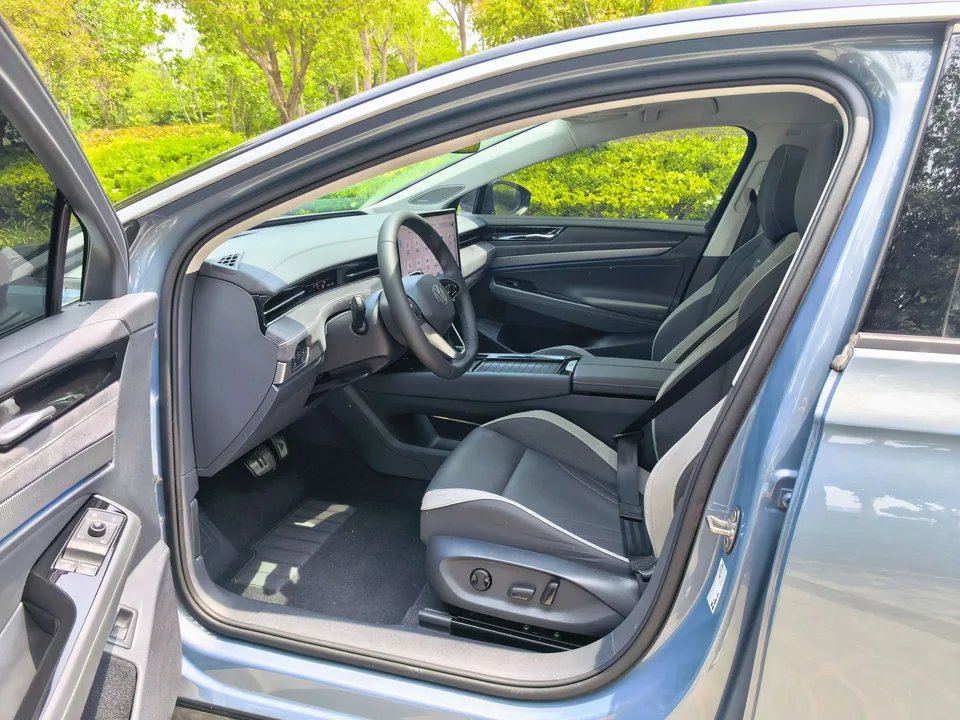 Volkswagen ID.7 VIZZION ID.7 VIZZION 2024 PRO Edition 2025 — миниатюра 5