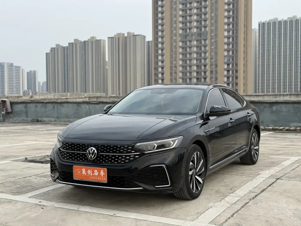 Volkswagen Passat 2022