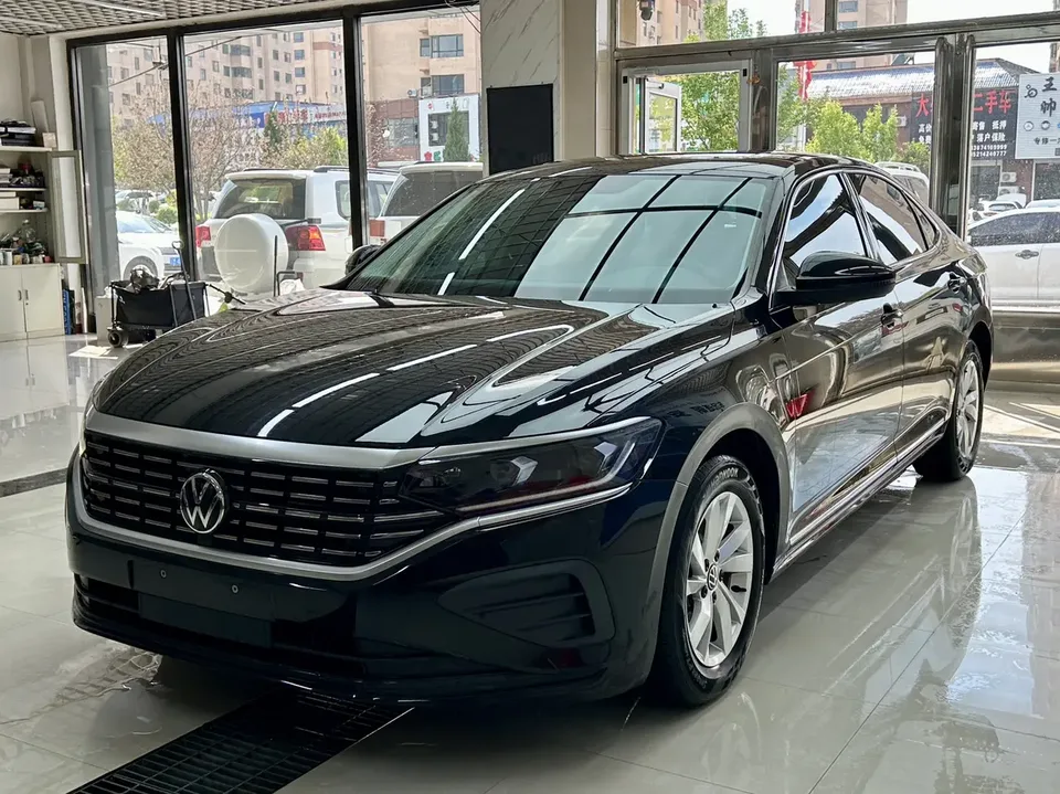 Volkswagen Passat Passat 2022 280TSI Business Edition 2022 — фото 1, купить с доставкой в Москву
