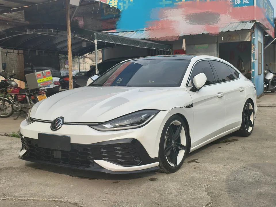 Volkswagen Lamando Lingdu Lingdu L 280TSI DSG Cool Edition 2024 — фото 1, купить с доставкой в Москву