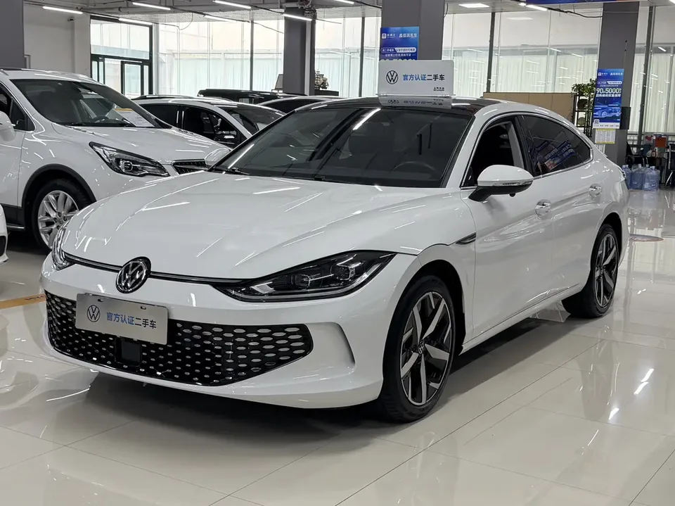 Volkswagen Lamando Lingdu Lingdu L 280TSI DSG Cool Edition 2023 — фото 1, купить с доставкой в Москву