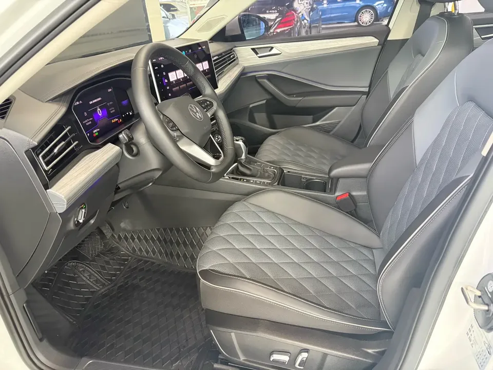 Volkswagen Sagitar 2023 Sagitar 300TSI DSG Beyond Edition 2023 — миниатюра 5