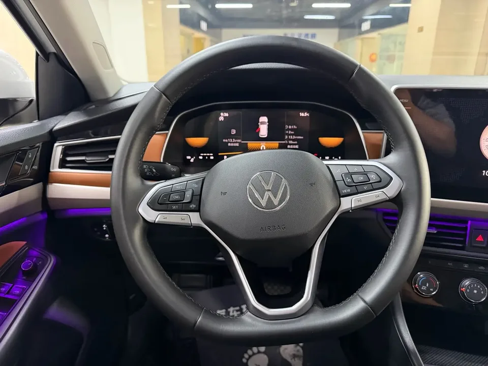 Volkswagen Bora Bora 2023 Bora 2023 200TSI DSG Smart Edition 2023 — thumbnail 3