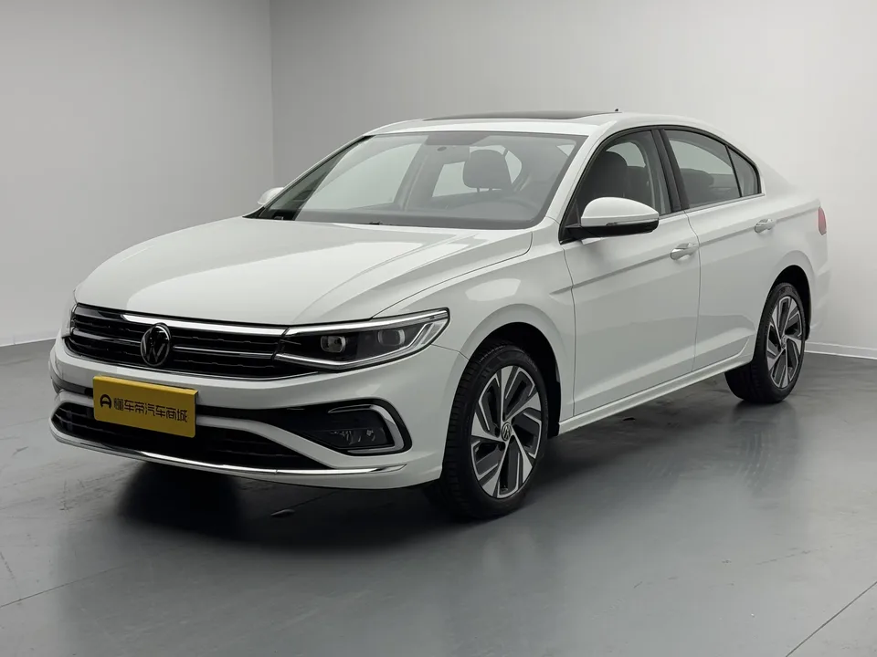 Volkswagen Bora Bora 2023 200TSI DSG Joy Travel PRO Edition 2024 — photo 1, buy with delivery to Moscow