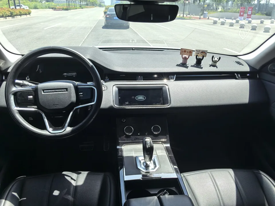 Land Rover Range Rover Evoque Range Rover Evoque 2022 Evoque L 200PS R-Dynamic Standard Elite Edition 2023 — thumbnail 5