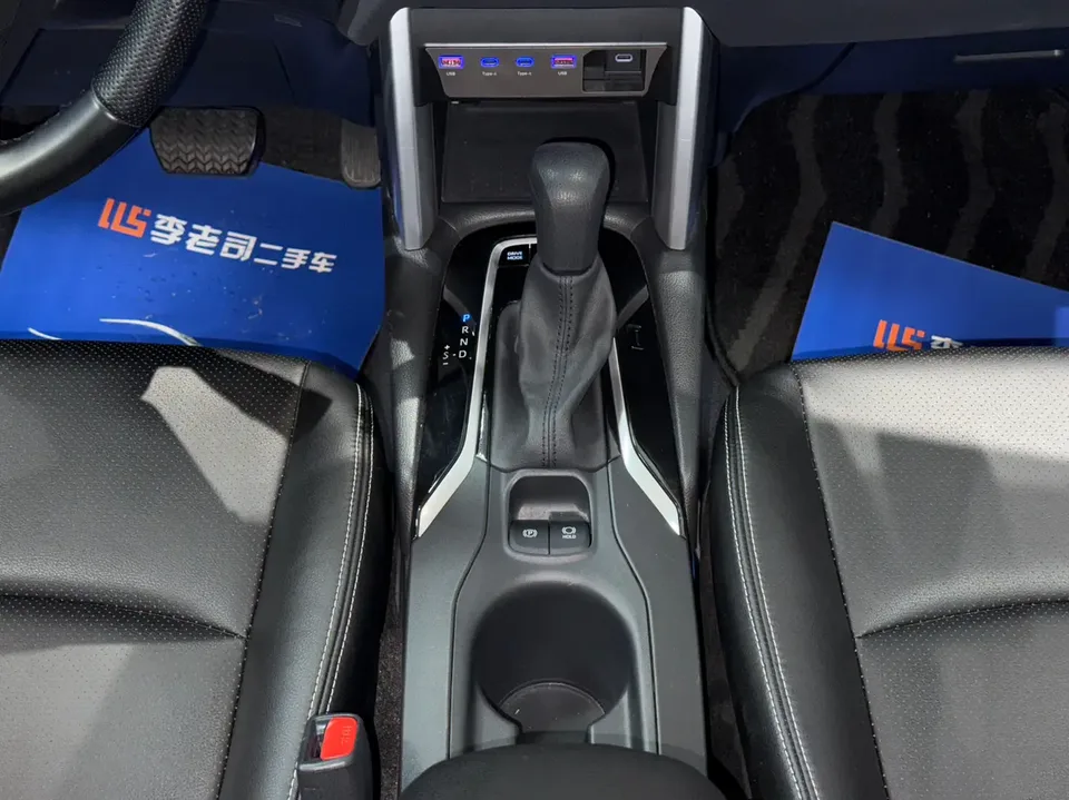 Toyota CorollaCross Corolla Cross 2024 2.0L Intelligent Electric Hybrid Dual Engine Pioneer Edition 2024 — thumbnail 5