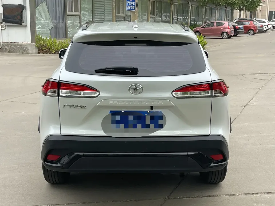 Toyota Frontlander 2.0L CVT Elite Edition 2024 — миниатюра 2