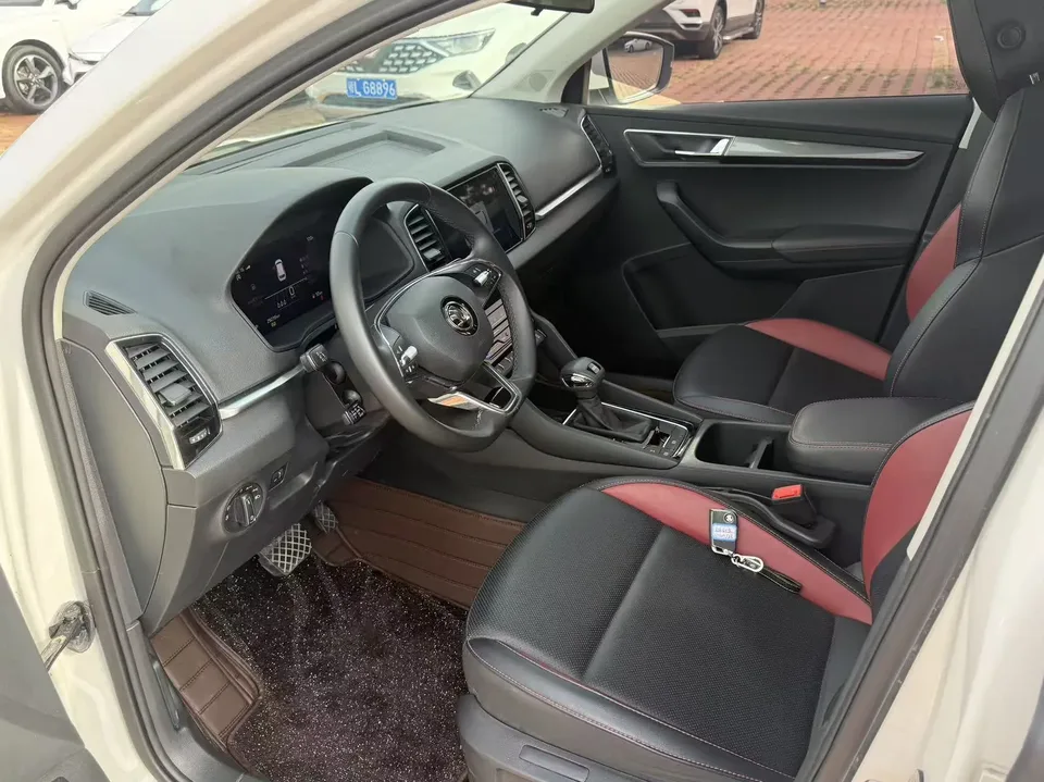 Skoda Karoq Korok 2022 TSI280 Luxury Edition 2022 — thumbnail 5