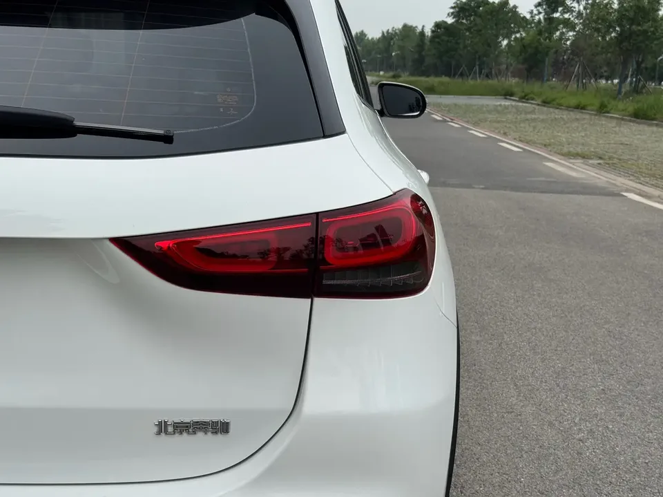 Mercedes-Benz GLA Mercedes-Benz GLA 2023 GLA 200 2023 — миниатюра 3