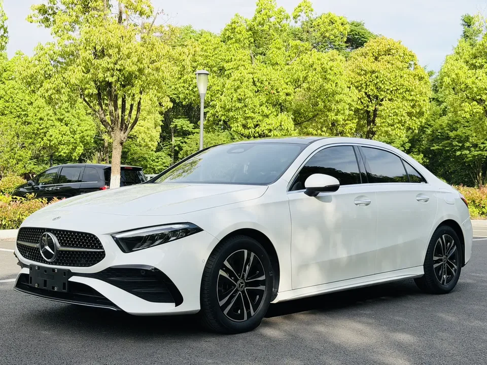 Mercedes-Benz Mercedes Benz A Class 2023