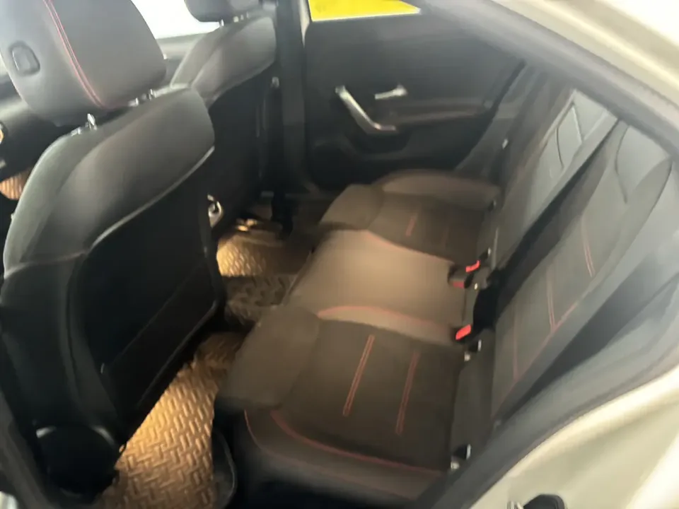 Mercedes-Benz Mercedes Benz A Class Mercedes-Benz A-Class 2023 A 200 L Sports Sedan Fashion Edition 2023 — миниатюра 4