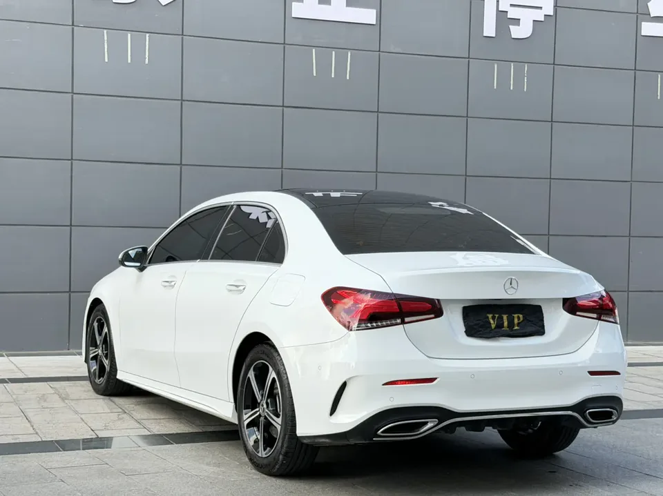 Mercedes-Benz Mercedes Benz A Class Mercedes-Benz A-Class 2023 A 200 L Sports Sedan Fashion Edition 2023 — миниатюра 4
