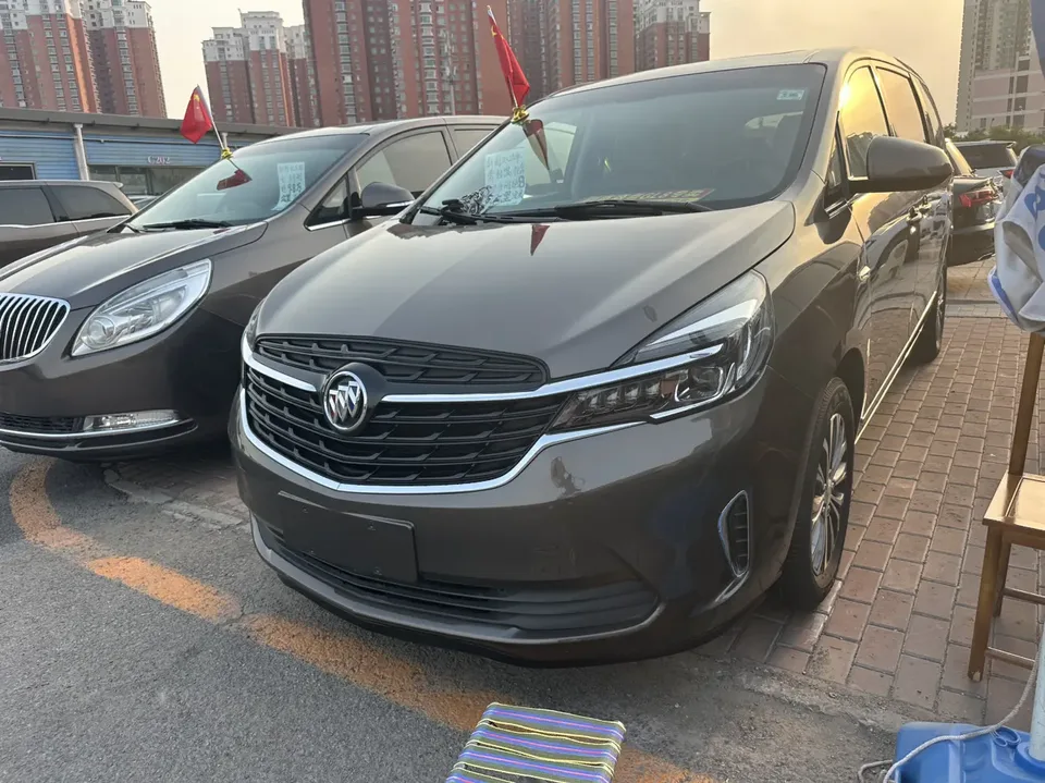 Buick GL8 2022
