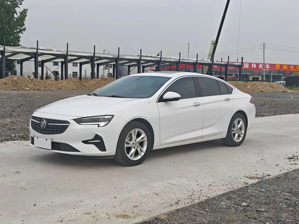 Buick Majesty 2022