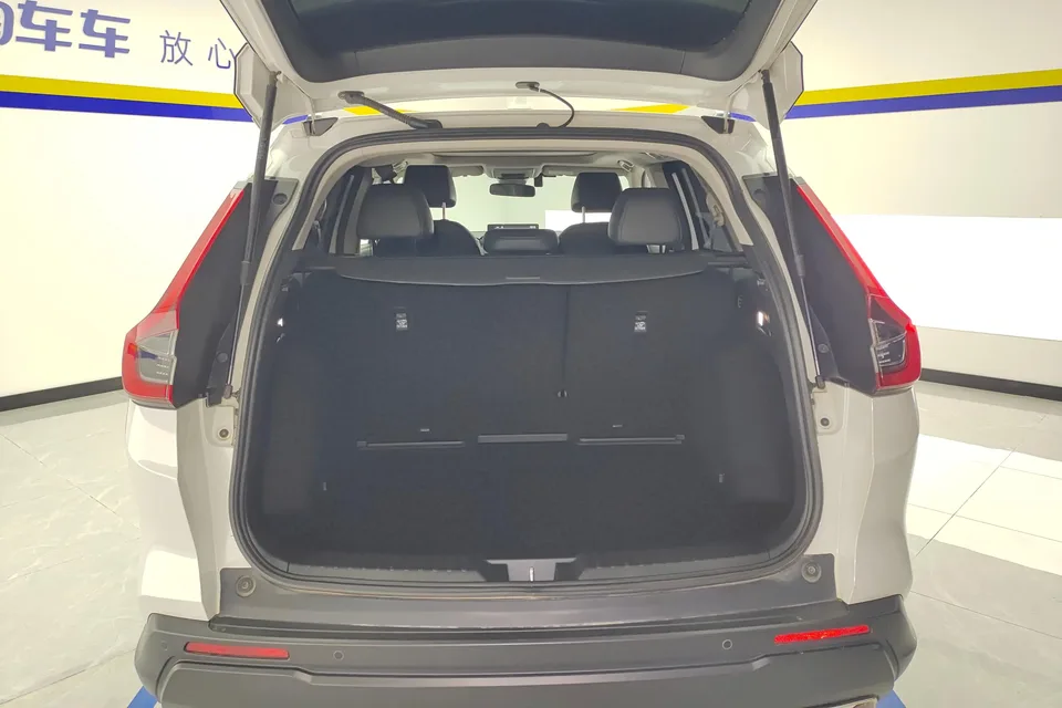 Honda CR-V Honda CR-V 2024 240TURBO CVT 2WD 5-seater version 2024 — миниатюра 4