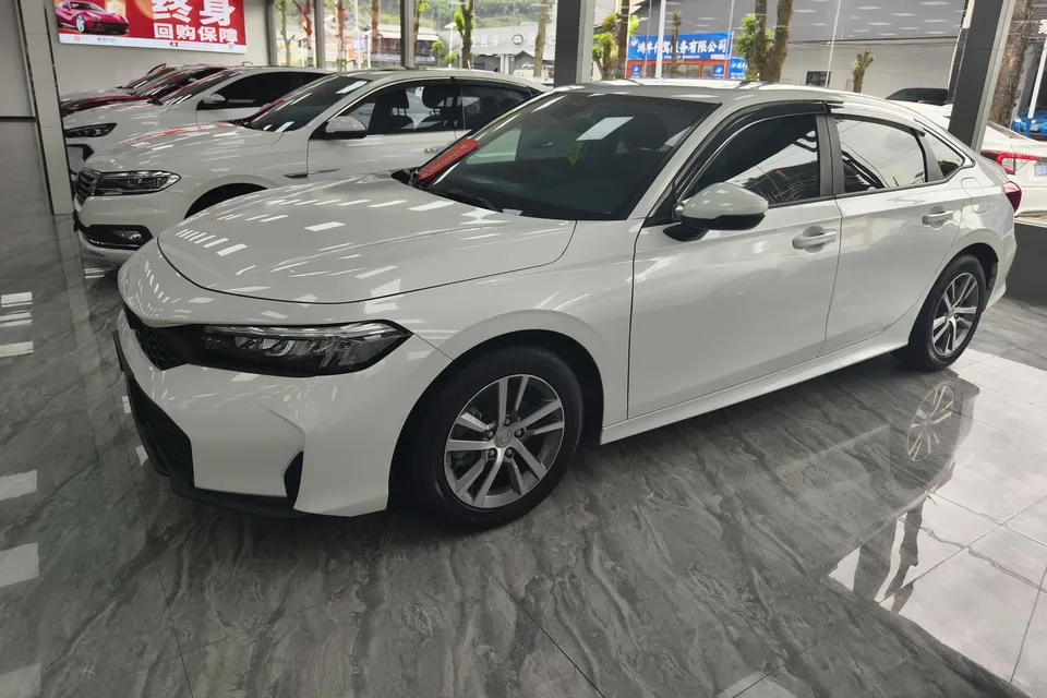 Honda CIVIC 240TURBO CVT Zhiqu Plus 2025 — миниатюра 2