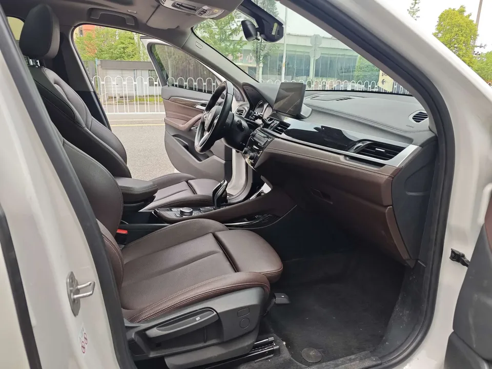 BMW X2 sDrive25i Edge Edition 2022 — миниатюра 3
