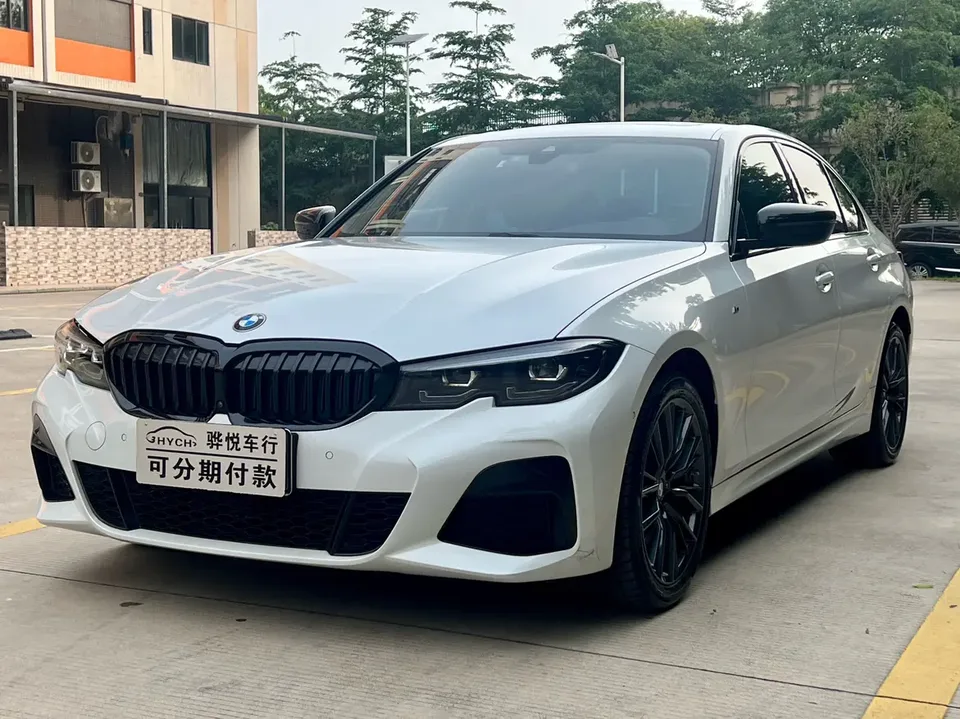 BMW 3 Series 2022