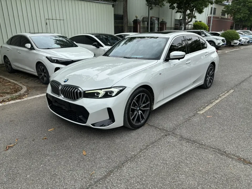 BMW 3 Series 2022