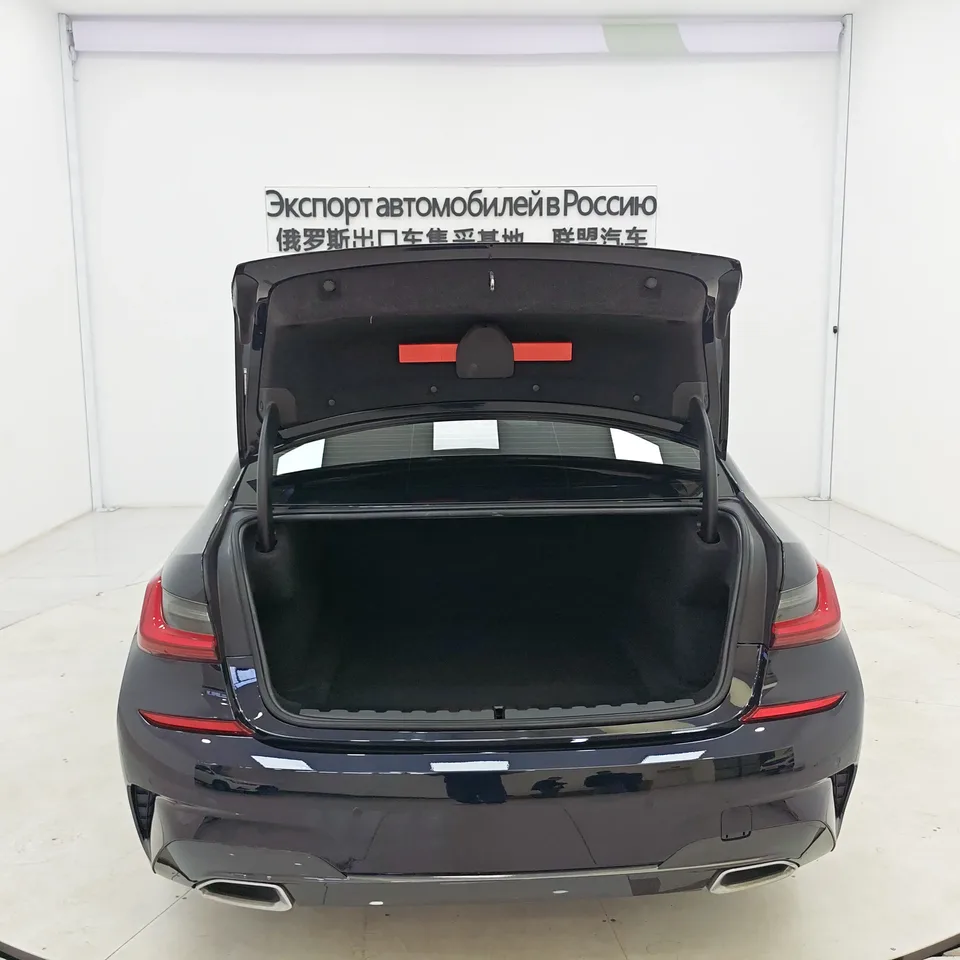 BMW 3 Series facelift 320Li M Sport package 2022 — миниатюра 3