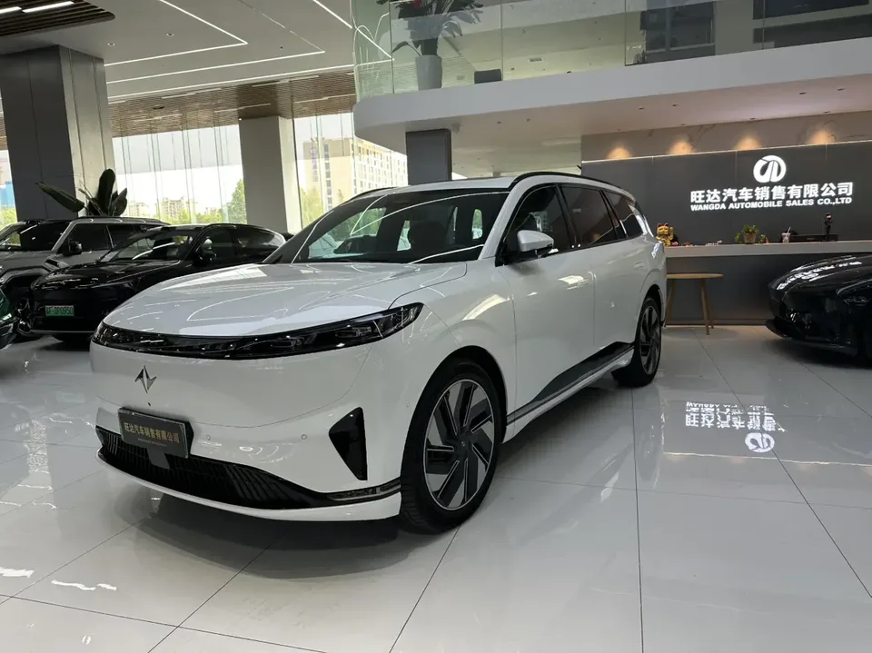 Dongfeng Yipai 008 2025