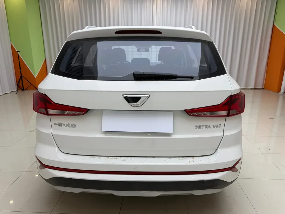 Jetta VS7 280TSI automatic aggressive version 2023 — миниатюра 2