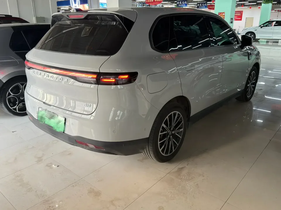 Leapmotor B10 510 LiDAR Edition 2025 — миниатюра 2