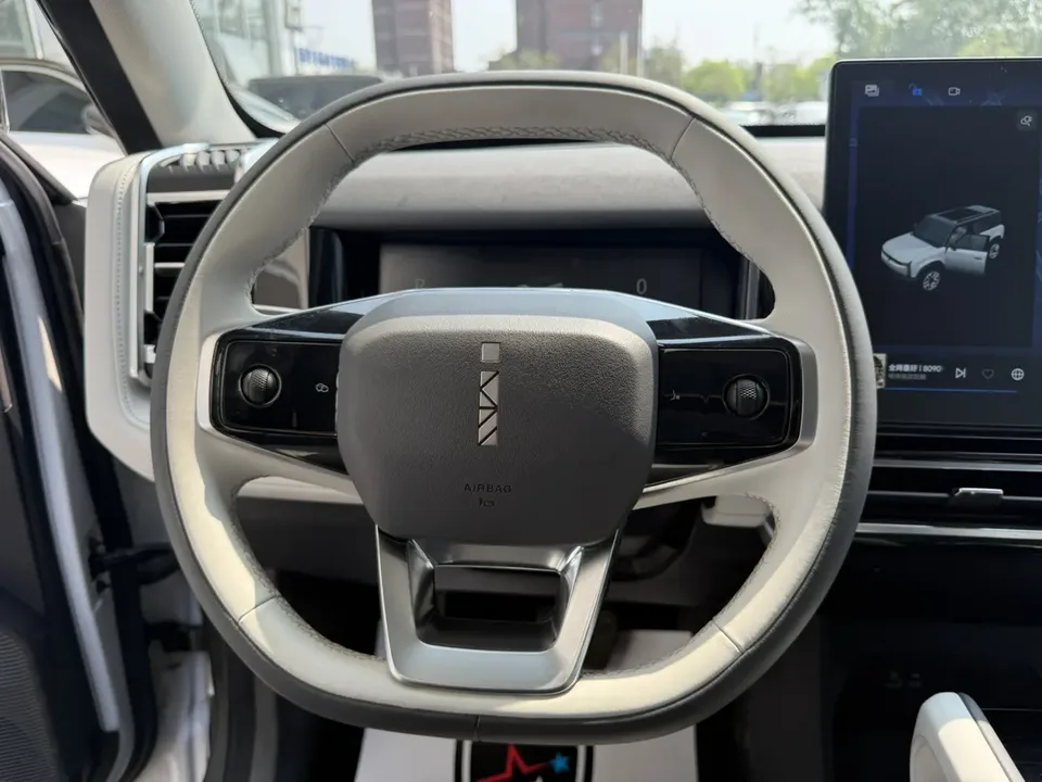 iCAR 03 four-wheel drive long-range version 2024 — миниатюра 4