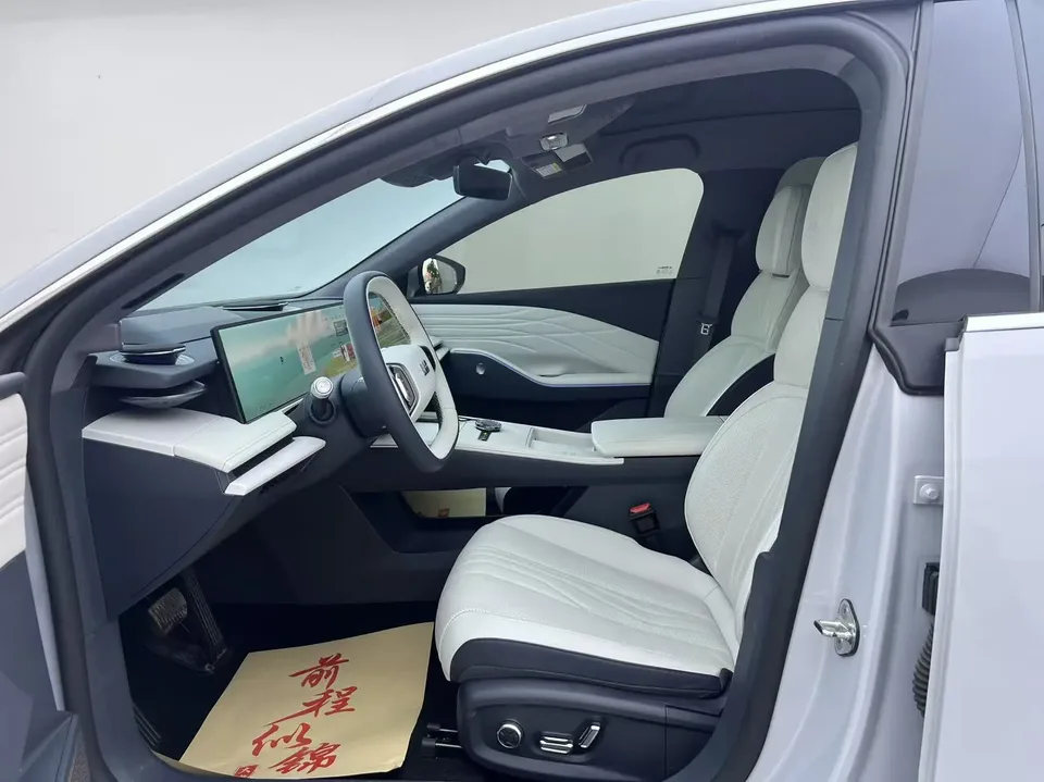 Geely Galaxy E8 665km Starship Voyage Edition 2024 — миниатюра 5