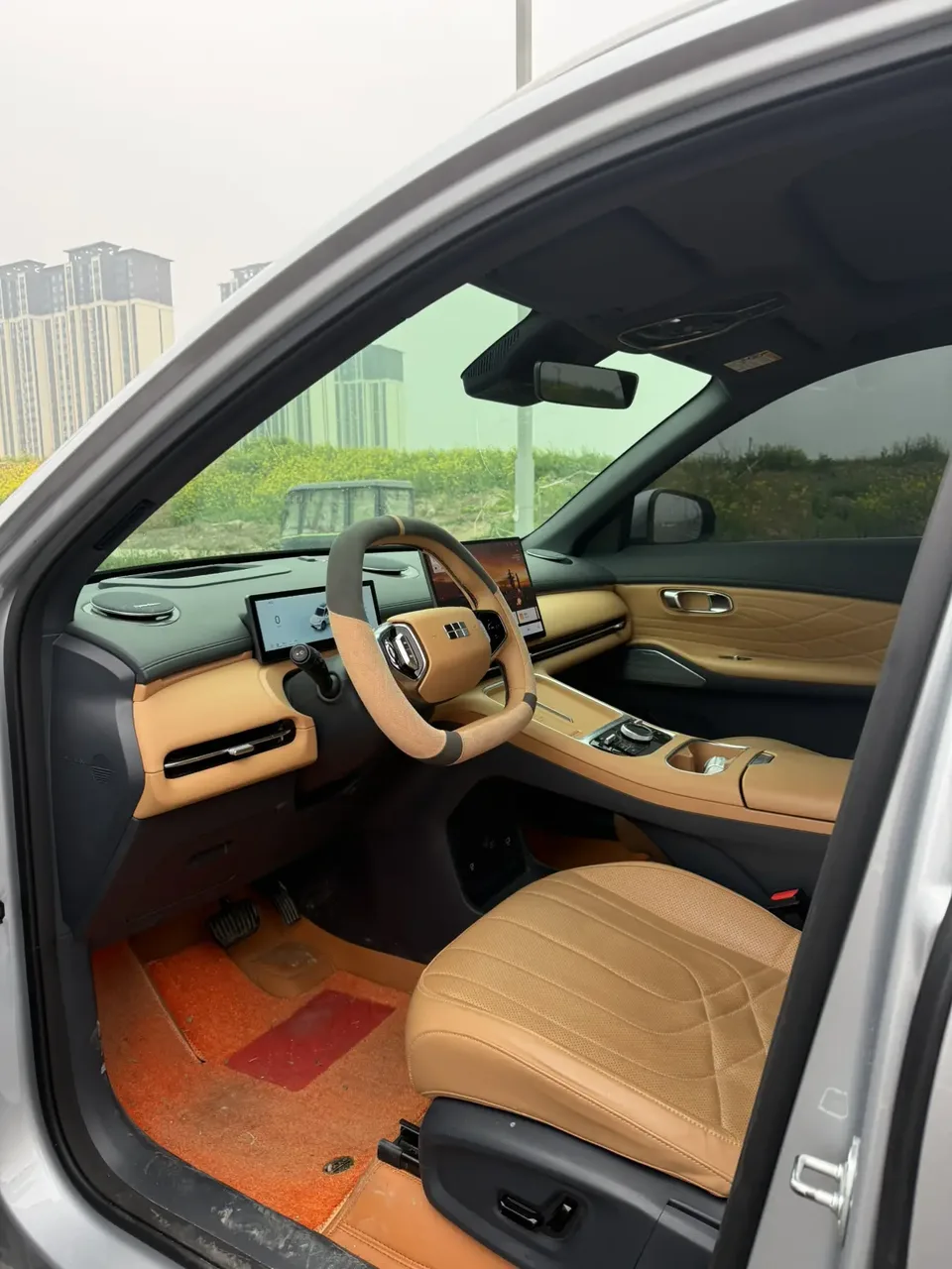 Geely Galaxy Starship 7 EM-i Galaxy Starship 7 EM-i 2025 120KM Pilot Edition 2024 — миниатюра 5