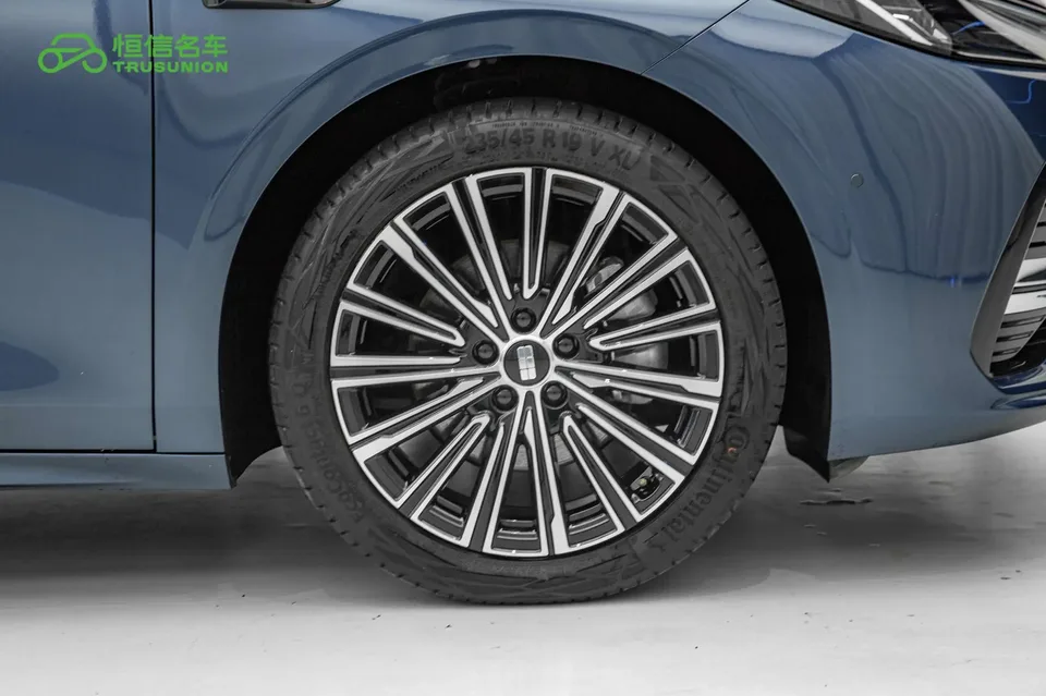 Geely Galaxy A7 EM 150km Starship Edition 2025 — миниатюра 3