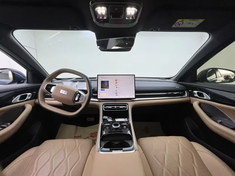 Geely Galaxy A7 EM 150km Starship Edition 2025 — миниатюра 2