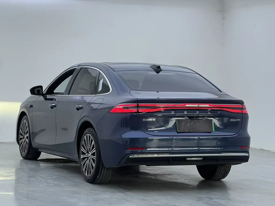 Geely Galaxy A7 EM 150km Starship Edition 2025 — миниатюра 3