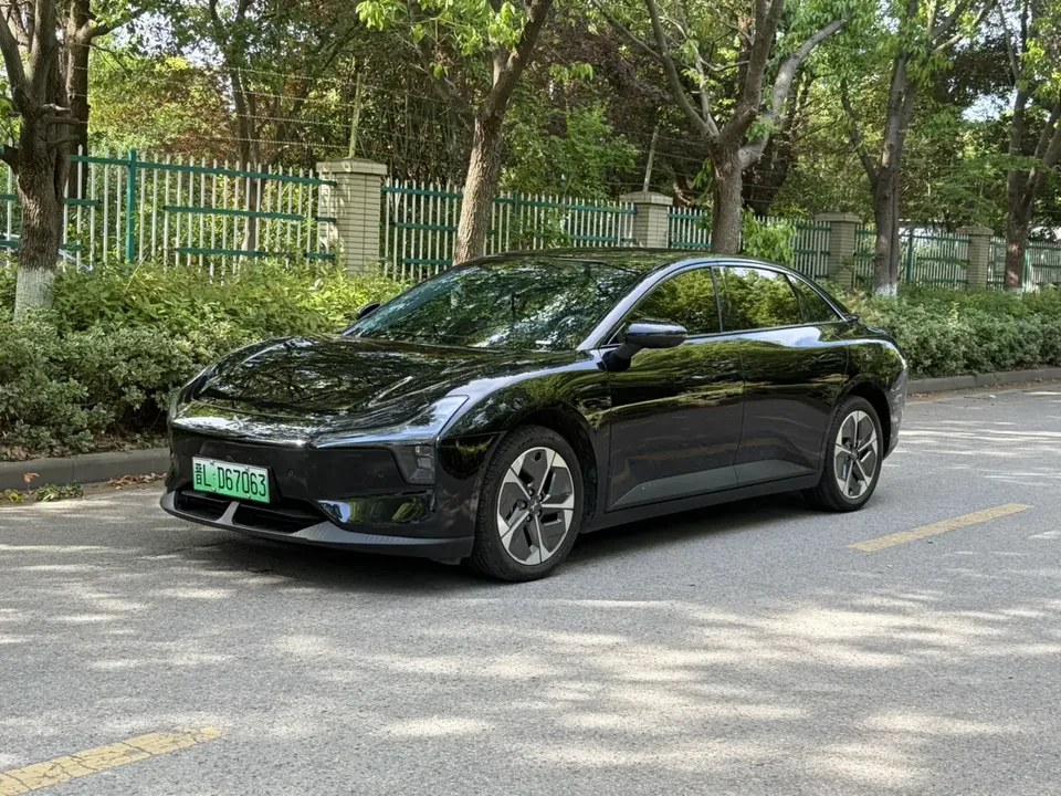XPeng Xiaopeng MONA M03 2025