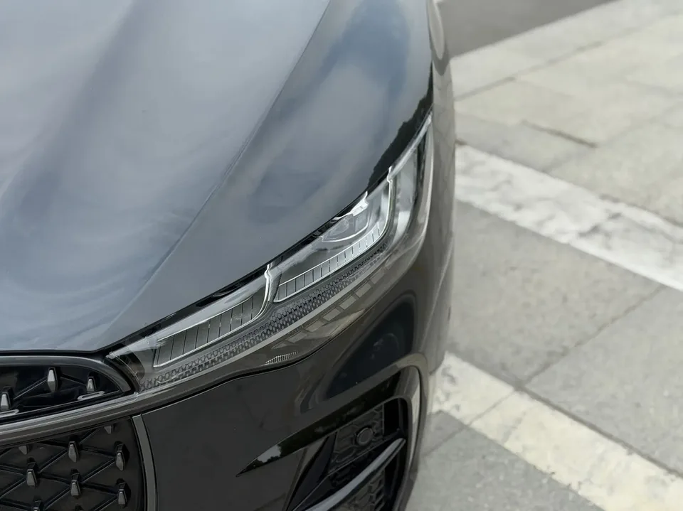 Lincoln Z Centennial Edition 2023 — миниатюра 3