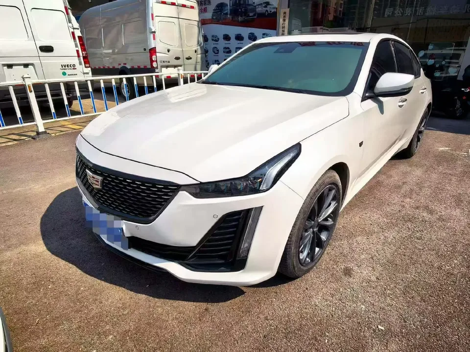 Cadillac CT5 2023