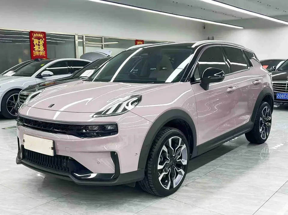 Lynk & Co 06 2023