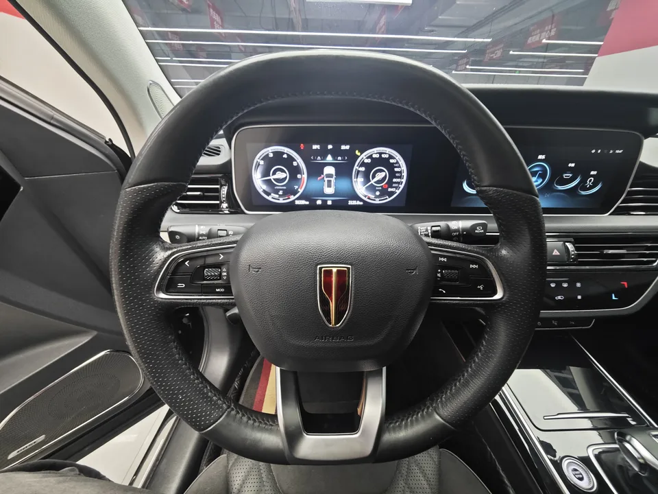 Hongqi HS5 Hongqi HS5 2022 facelift 2.0T Zhilian Qixiang Edition 2023 — миниатюра 5