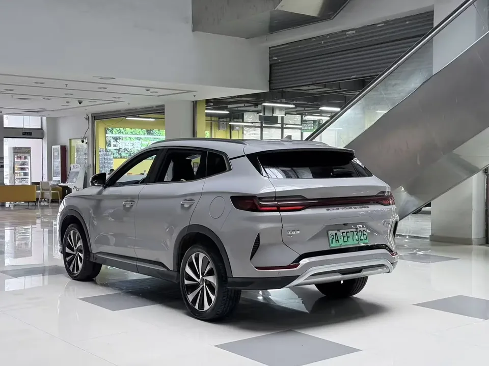 BYD Song PLUS EV Champion Edition 520KM Luxury Model 2024 — миниатюра 4