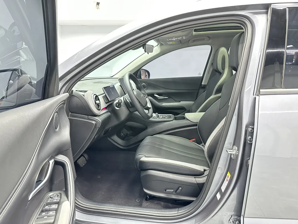 BYD Sea Lion 05DM Sea Lion 05DM 2025 Intelligent Driving Edition DM-i 115KM Premium Edition 2025 — thumbnail 5