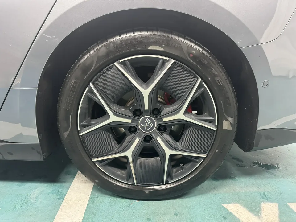 BYD Han EV Genesis Edition 715KM flagship model 2022 — миниатюра 3