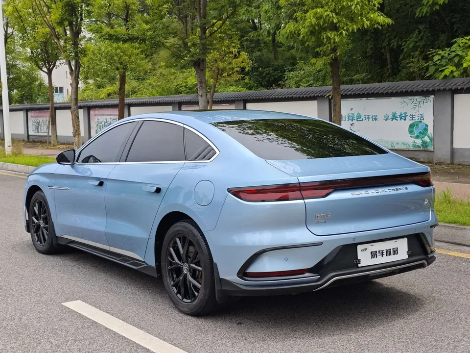 BYD Han DM DM-i Champion Edition 121KM Premium Edition 2023 — миниатюра 2
