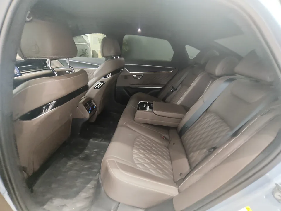 BYD Han DM DM-i Champion Edition 121KM Premium Edition 2023 — миниатюра 3