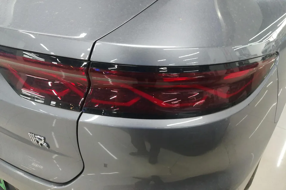 BYD Han DM DM-i Champion Edition 121KM Prestige Edition 2023 — миниатюра 4
