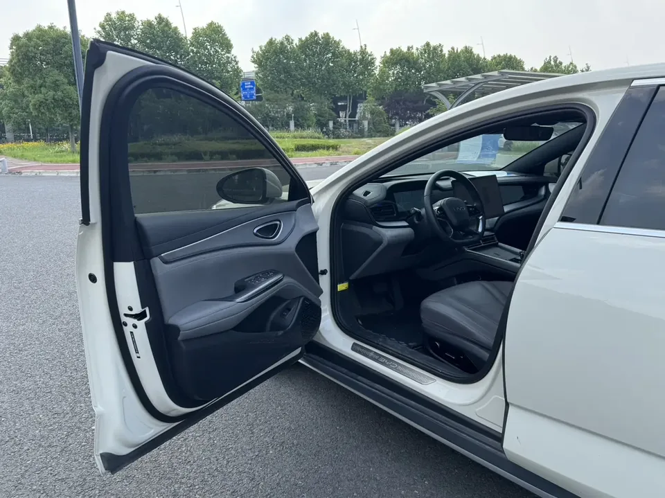 BYD Seal 07DM DM-i 125KM Premium 2024 — миниатюра 4