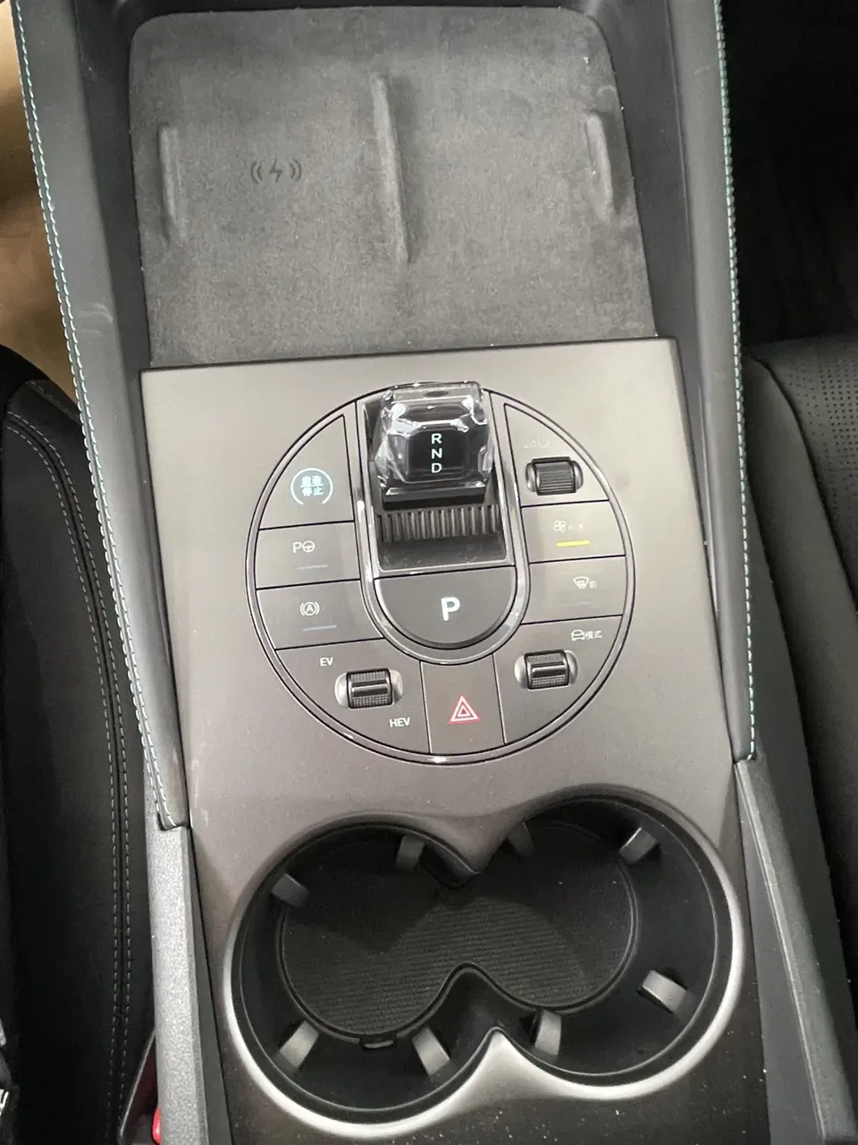 BYD Seal 06DM Intelligent Driving Edition DM-i 120KM Premium Edition 2025 — миниатюра 3