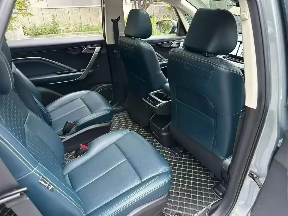 Geely Jiaji Jiaji 2023 Jiaji L 1.5TD DCT Luxury Edition 2022 — миниатюра 3