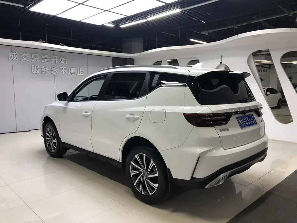 Geely Vision X6 Vision X6 2021 PRO 1.4T Automatic Premium Edition 2023 — thumbnail 4