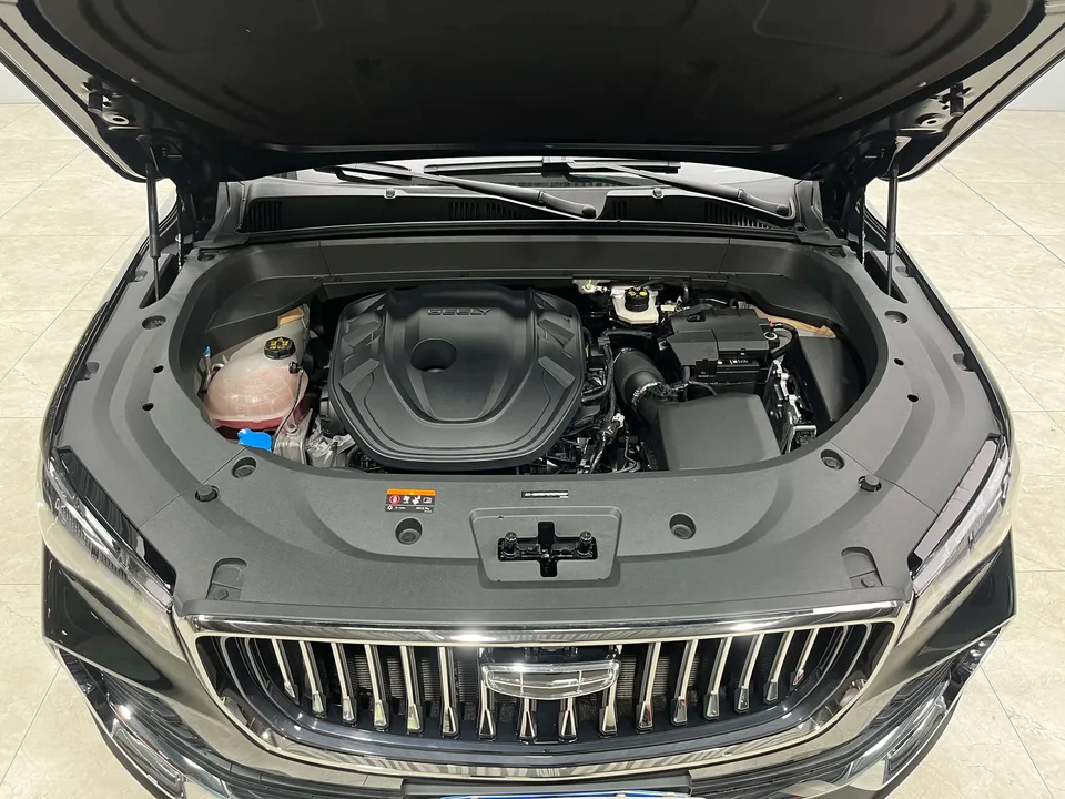 Geely Monjaro 2.0TD High-power Automatic 4WD Flagship Model 2024 — миниатюра 2